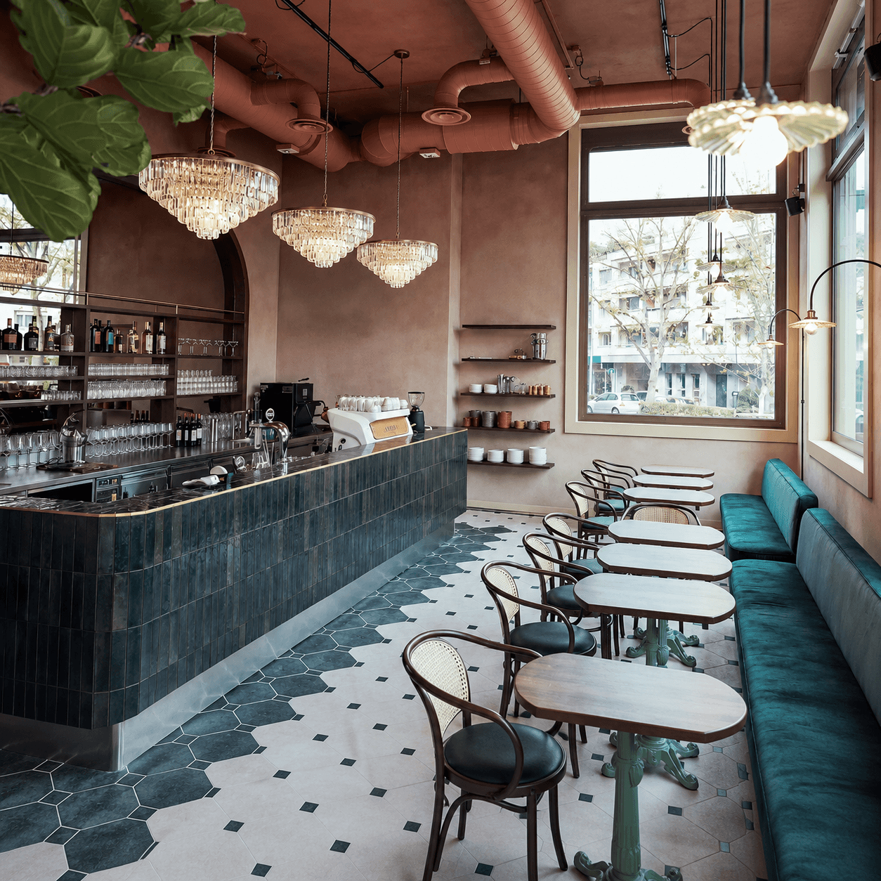 nebu Bar, Cocktails & Naturwein